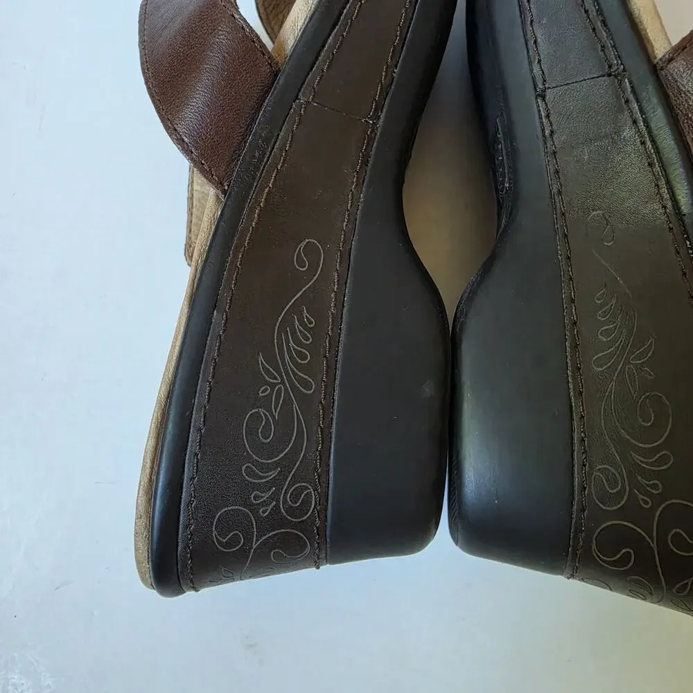 Red Wing Sandals Womens Size 9M Brown Leather Slides 4048 Slip On Shoes
